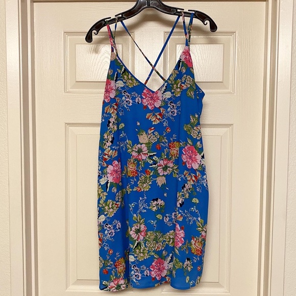 Xhiliration Spring Dress - Picture 2 of 3